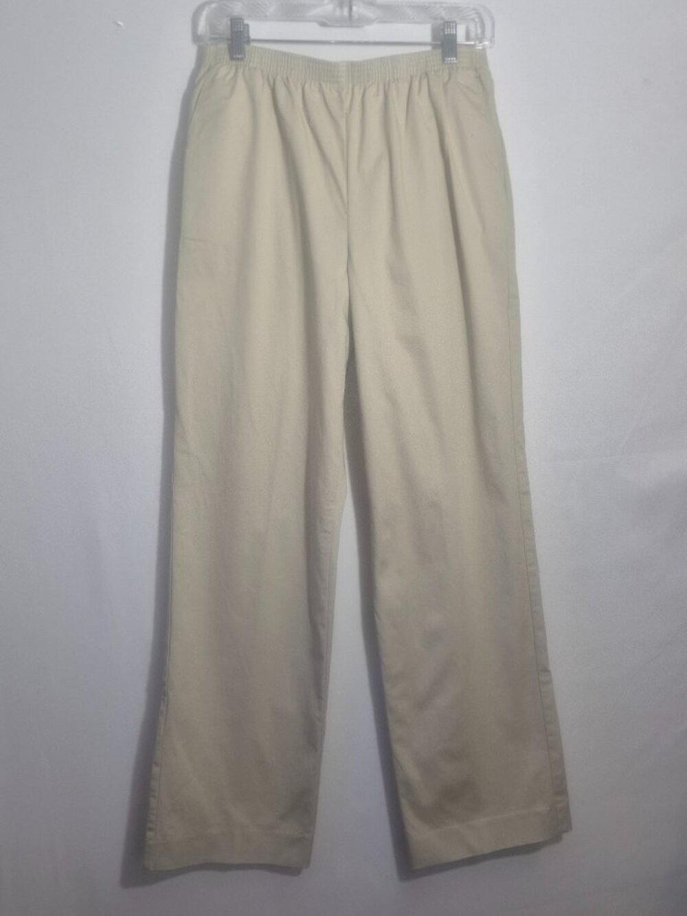 Alfred Dunner khaki slacks w/ elastic waist, size 10  NEW